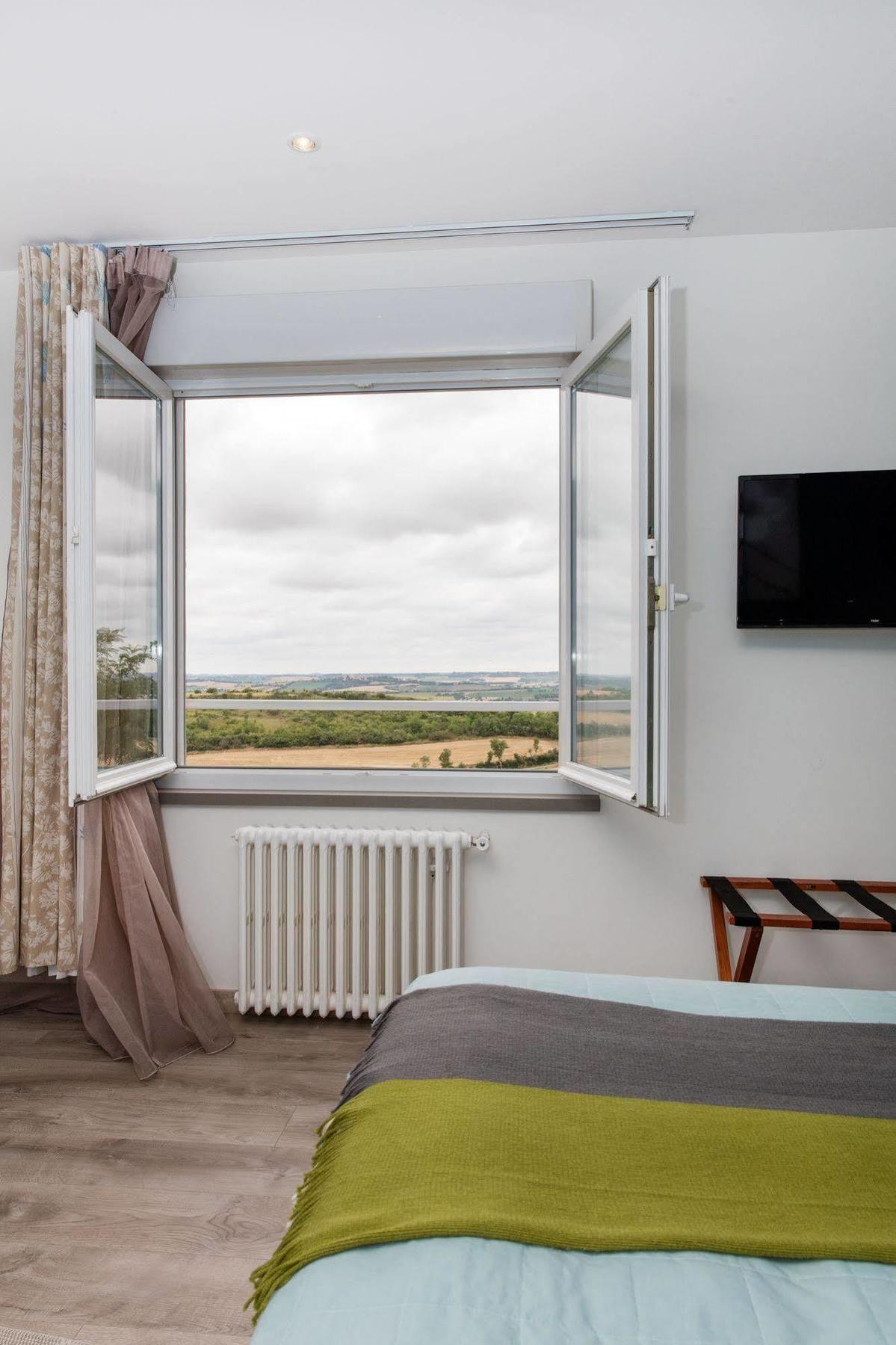 Auberge Du Poids Public Logis Hotel Saint-Felix-Lauragais Екстер'єр фото