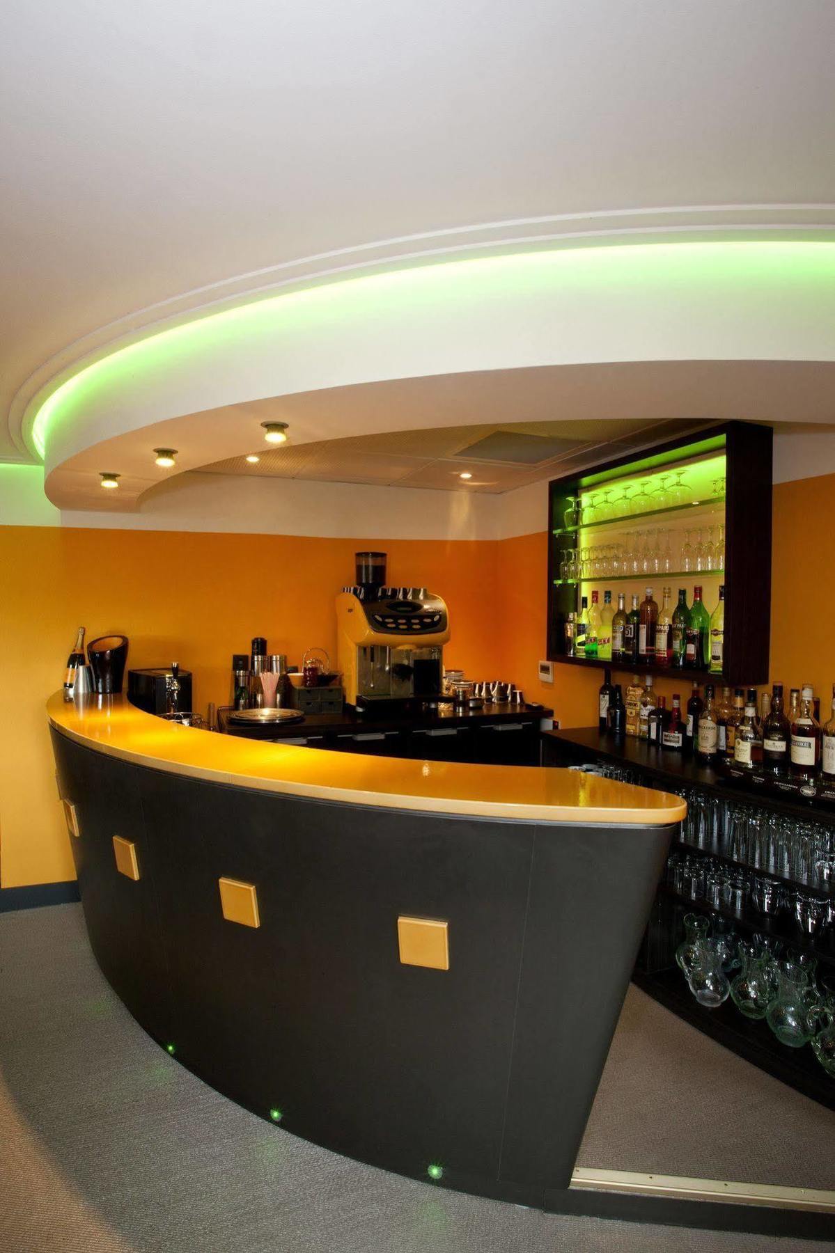 Auberge Du Poids Public Logis Hotel Saint-Felix-Lauragais Екстер'єр фото